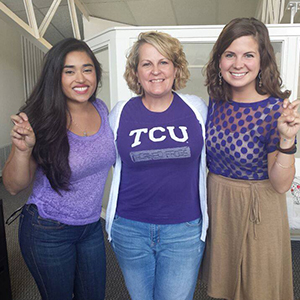 Intern Alexa with Kim and Jenna