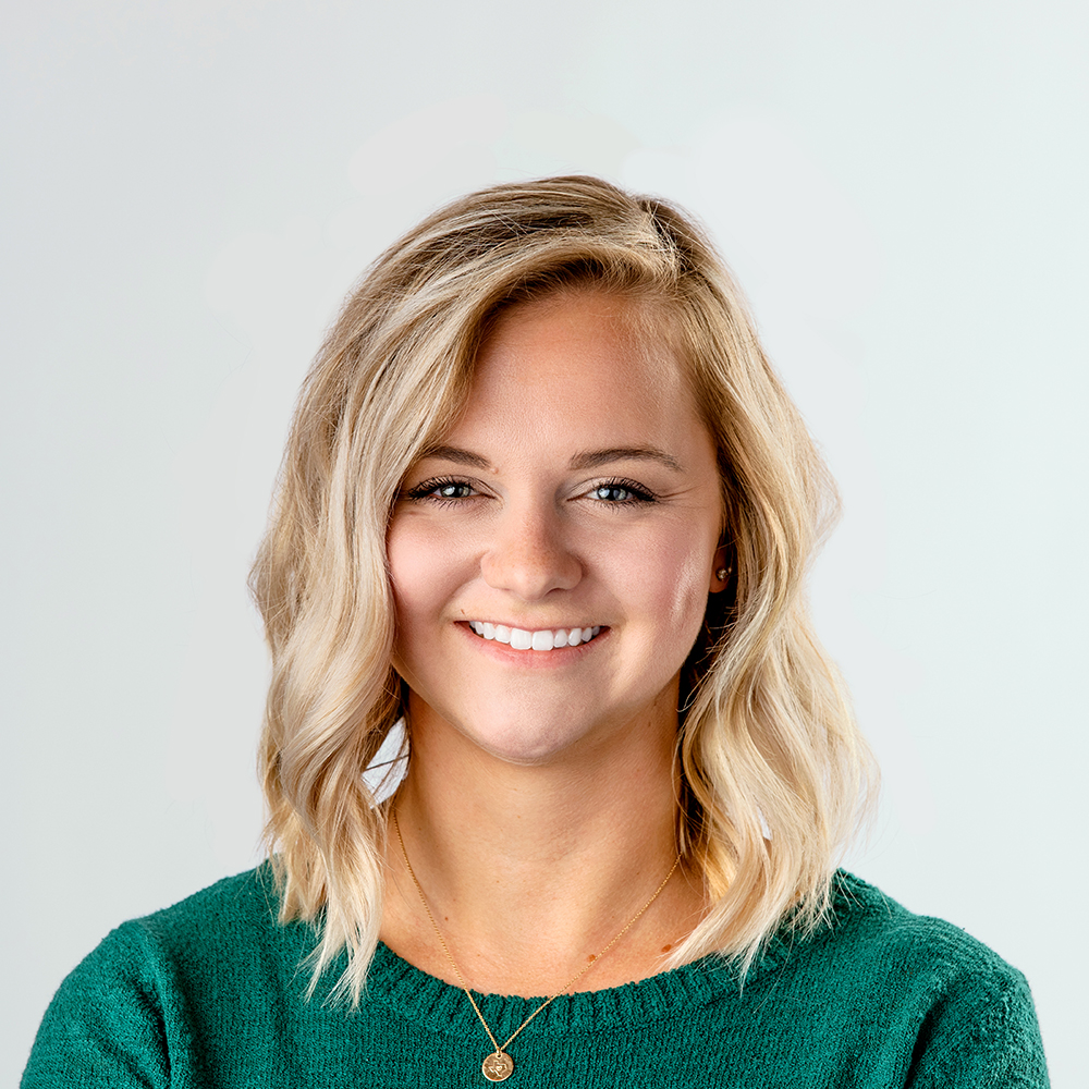 Maddie Dixon joins Balcom Agency as Account Coordinator